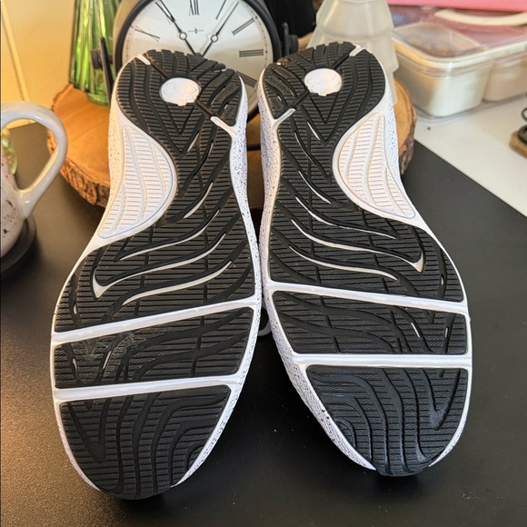 Under Armour sneakers - Picture 5 of 5